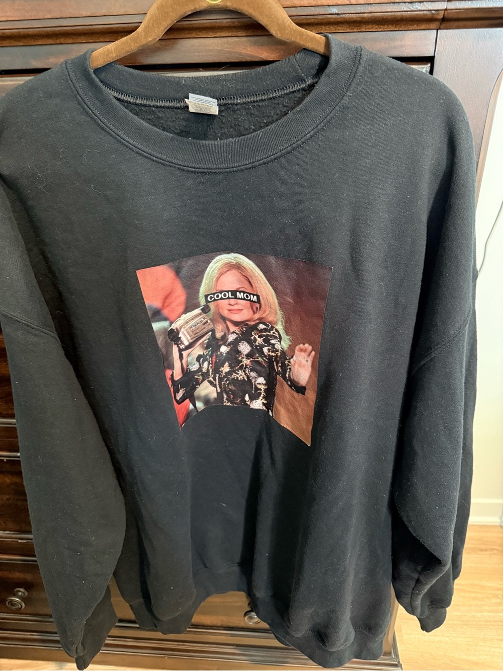 Black 'Cool Mom' Graphic Crewneck Sweatshirt - Women